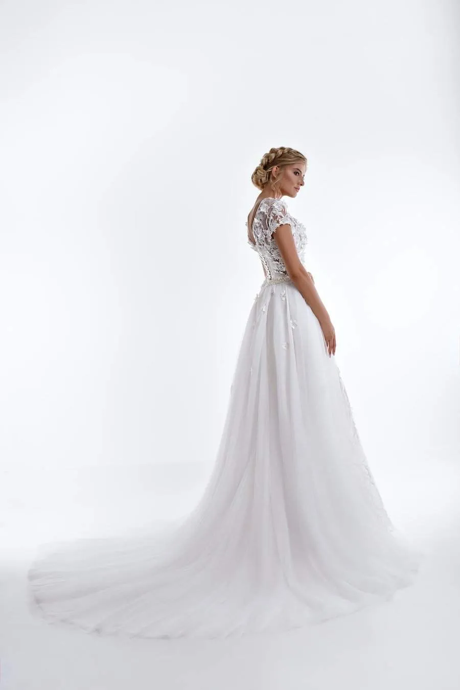 Elina Off-White Wedding Gown Flowers