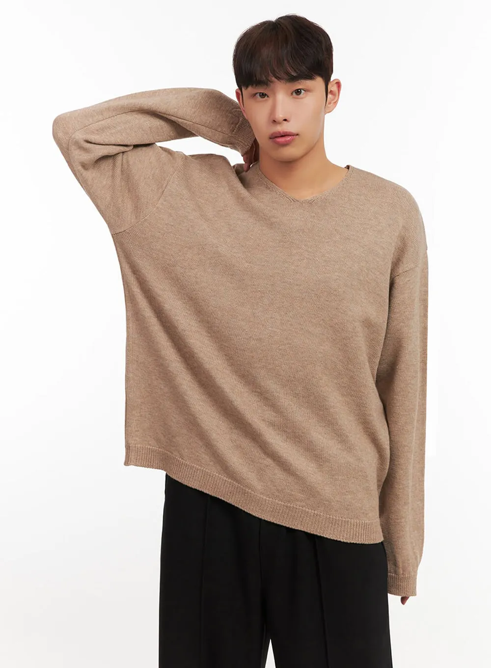 Men's Essential Beige V-Neck Sweater IF521