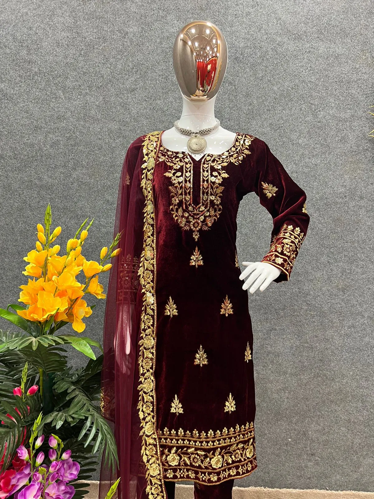New Designer Party Wear Salwar Suit