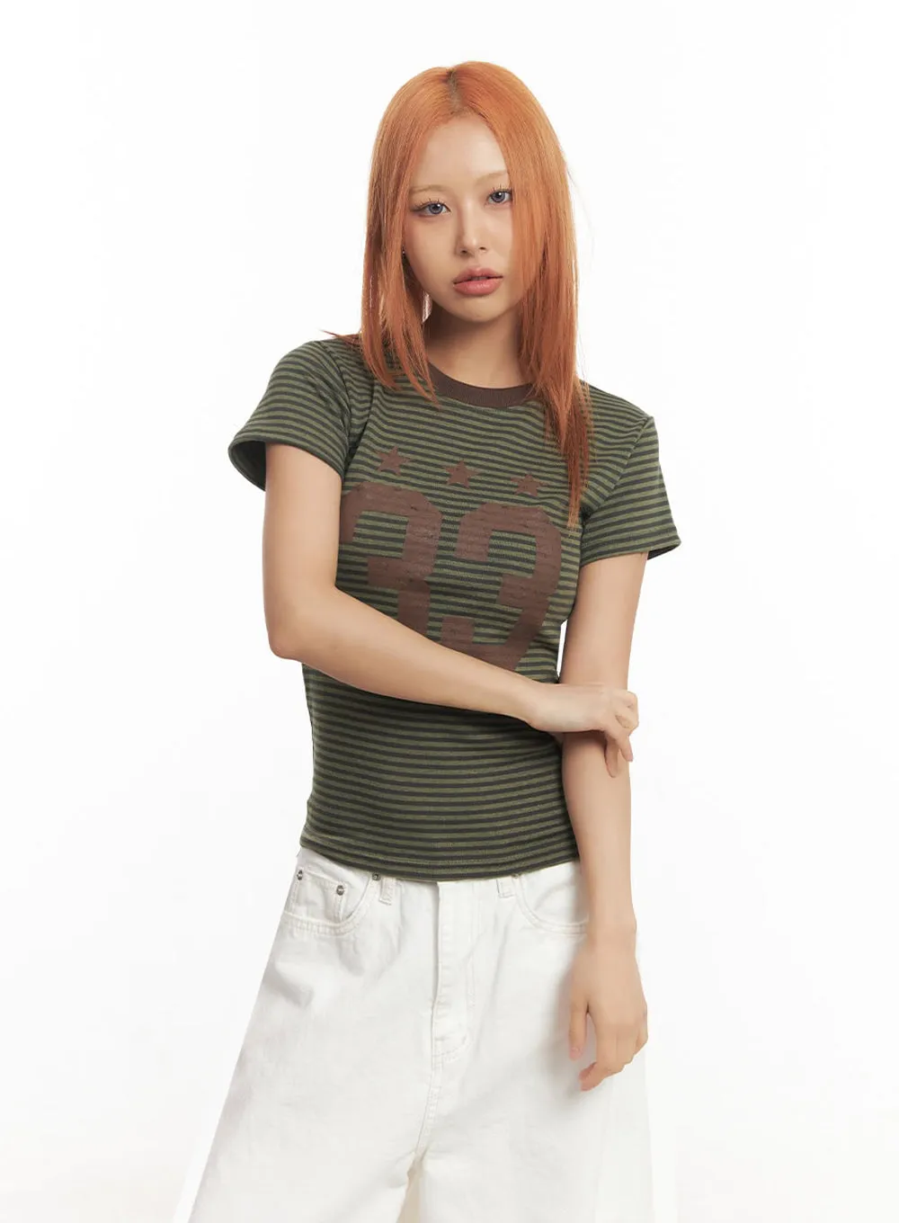 Striped Slim-Fit Graphic Top IA515