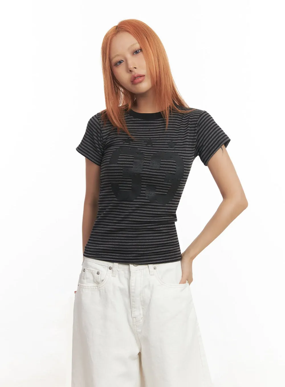 Striped Slim-Fit Graphic Top IA515