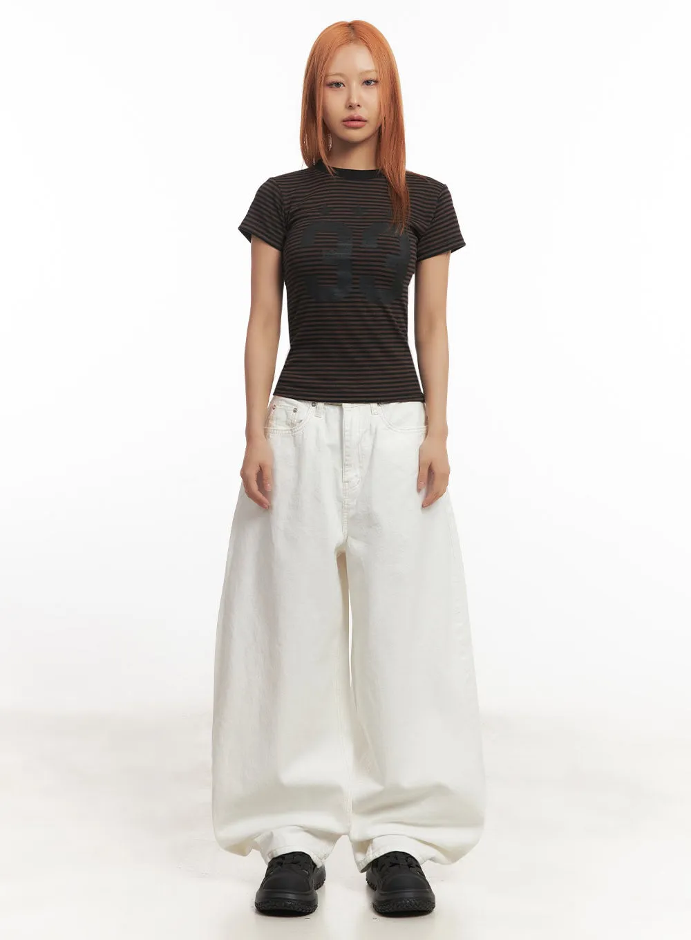 Striped Slim-Fit Graphic Top IA515