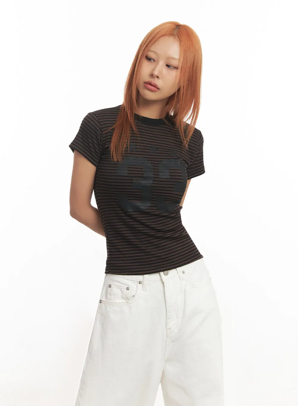 Striped Slim-Fit Graphic Top IA515
